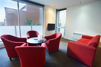 City Edge Serviced Apartments East Melbourne - Accommodation VIC 17