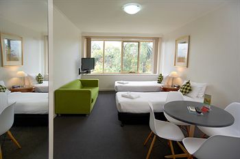 City Edge Serviced Apartments East Melbourne - Accommodation VIC 35