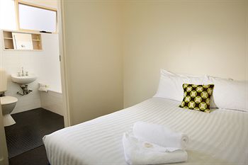 City Edge Serviced Apartments East Melbourne - Accommodation VIC 36