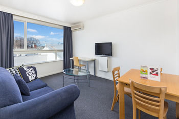 City Edge Serviced Apartments East Melbourne - Accommodation VIC 62