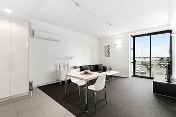 Docklands Private Collection Of Apartments - Digital Harbour - Accommodation VIC 0