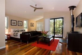 Amore On Buderim Luxury Rainforest Cabins - Accommodation VIC 13