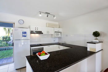 Beach Breakers Resort - Accommodation VIC 41