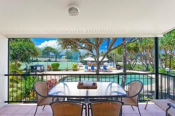 Beach Breakers Resort - Accommodation VIC 58