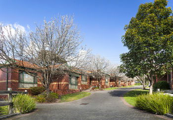 Apartments @ Mt Waverley - Accommodation VIC 24