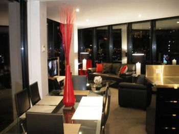 Docklands Executive Apartments - Accommodation VIC 2