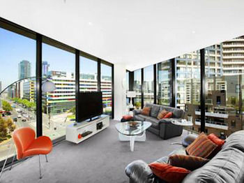 Docklands Executive Apartments - Accommodation VIC 18