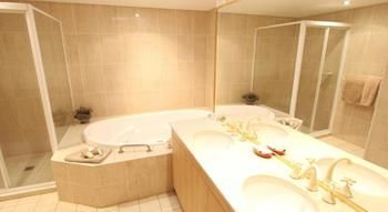 The Hermitage Motel - Accommodation VIC 38