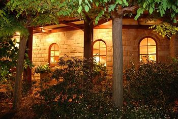 The Hermitage Motel - Accommodation VIC 9