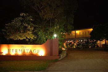 The Hermitage Motel - Accommodation VIC 10