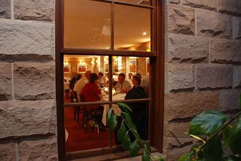 The Hermitage Motel - Accommodation VIC 32