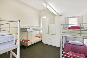 Cambridge Lodge - Hostel/Backpacker - Accommodation VIC 20