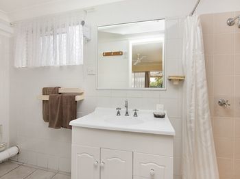 Caloundra City Centre Motel - Accommodation VIC 15