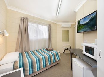 Caloundra City Centre Motel - Accommodation VIC 17