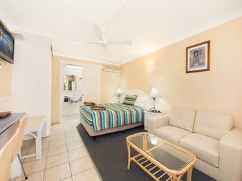 Caloundra City Centre Motel - Accommodation VIC 26