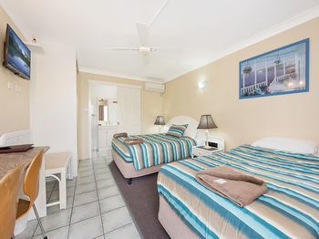 Caloundra City Centre Motel - Accommodation VIC 34