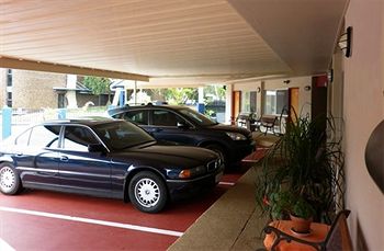 Caloundra City Centre Motel - Accommodation VIC 1