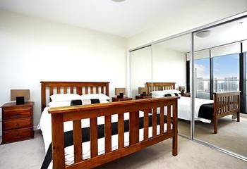 Astra Apartments - Docklands - Accommodation VIC 10