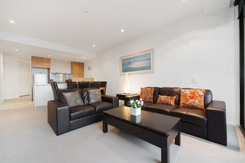 Docklands Private Collection Of Apartments - NewQuay - Accommodation VIC 15