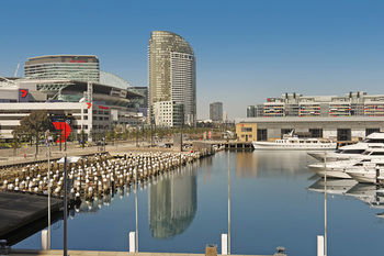 Docklands Private Collection Of Apartments - NewQuay - Accommodation VIC 29
