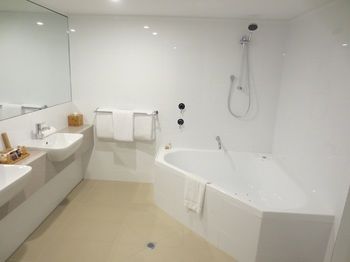 Dingley International Hotel - Accommodation VIC 7