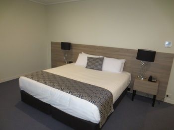 Dingley International Hotel - Accommodation VIC 23