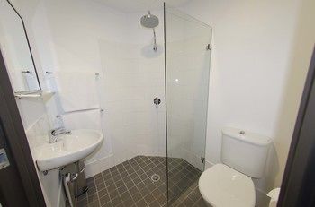 Ibis Budget Sydney East - Accommodation VIC 3