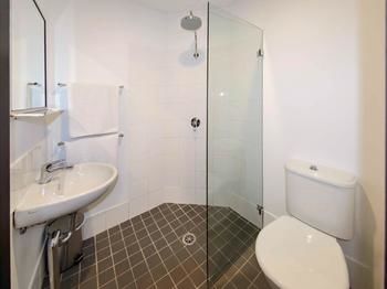 Ibis Budget Sydney East - Accommodation VIC 43