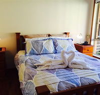 Australian Home Away  East Doncaster Andersons Creek 1 - Accommodation VIC
