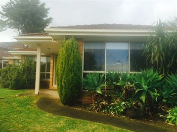 Australian Home Away @ East Doncaster Andersons Creek 1 - Accommodation VIC 2