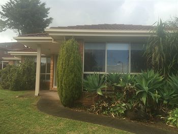 Australian Home Away @ East Doncaster Andersons Creek 1 - Accommodation VIC 8