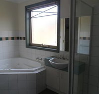 Australian Home Away  Box Hill 32 - Accommodation VIC