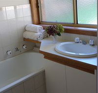 Australian Home Away  Doncaster Andersons Creek 2 - Accommodation VIC