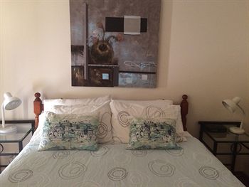 Australian Home Away @ Doncaster Andersons Creek 2 - Accommodation VIC 1
