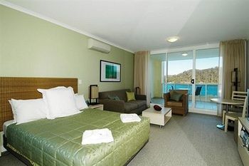 Ettalong Beach Apartments - Accommodation VIC 5