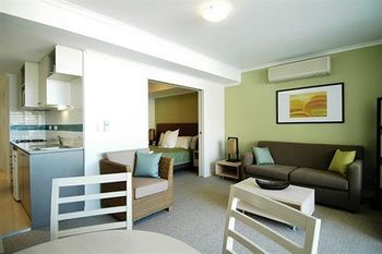 Ettalong Beach Apartments - Accommodation VIC 6