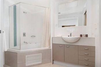 Ettalong Beach Apartments - Accommodation VIC 19