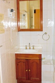 Magnolia Court Boutique Hotel Melbourne - Accommodation VIC 6