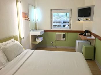 Ibis Budget Campbelltown - Accommodation VIC 10