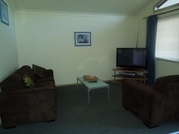 Ingenia Holidays Avina - Accommodation VIC 4