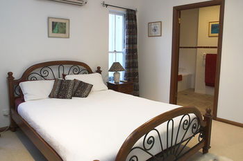 Kingfishers Manor @ Noosa - Accommodation VIC 19