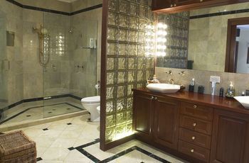 Kingfishers Manor @ Noosa - Accommodation VIC 36