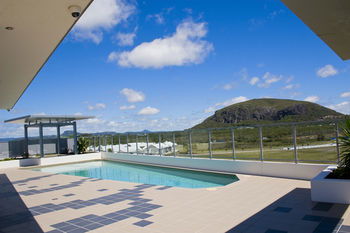 White Shells Luxury Apartments - Accommodation VIC 1