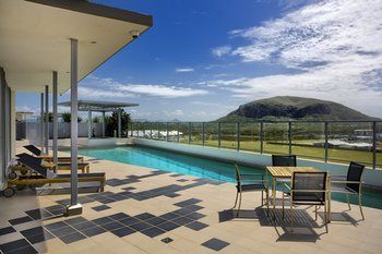 White Shells Luxury Apartments - Accommodation VIC 5