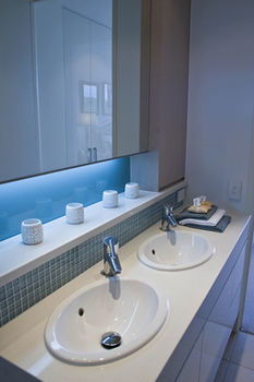 White Shells Luxury Apartments - Accommodation VIC 9
