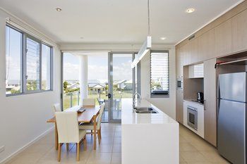 White Shells Luxury Apartments - Accommodation VIC 10