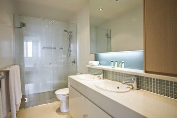 White Shells Luxury Apartments - Accommodation VIC 13