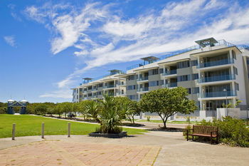 White Shells Luxury Apartments - Accommodation VIC 26