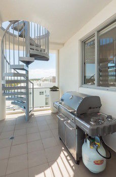 White Shells Luxury Apartments - Accommodation VIC 33