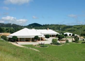 Bowen Inn Motel - Accommodation VIC 3